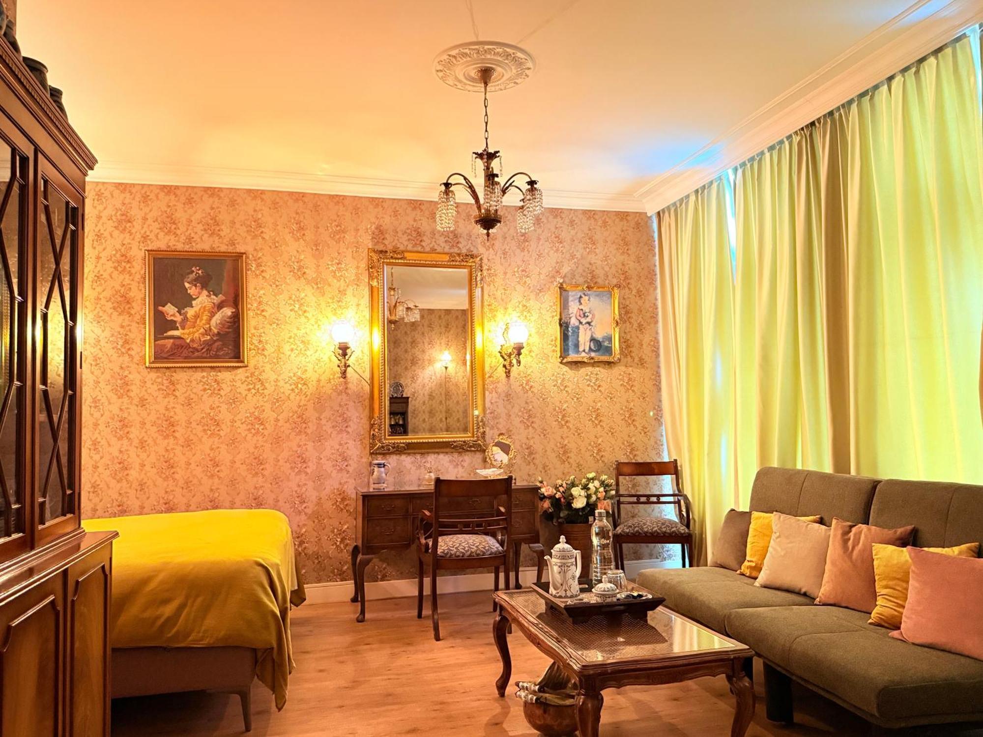 Luxurious Classical Dutch Styled Room In City Centre Of The Hague - Home Stay 외부 사진